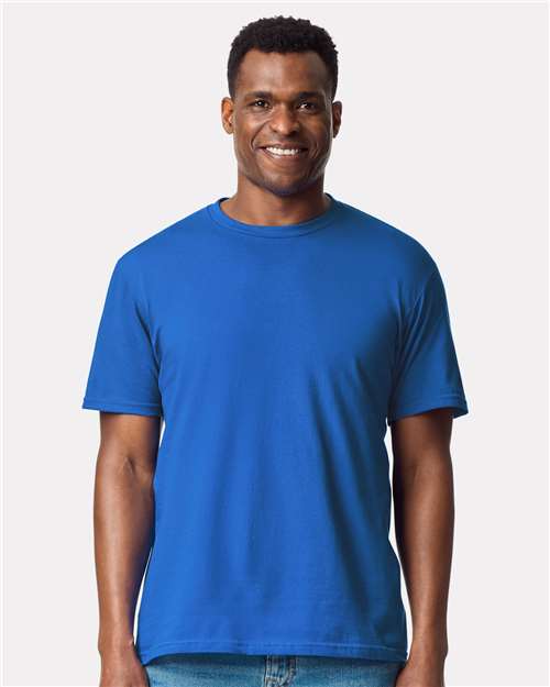 Men's SoftstyleÂ® Midweight T-Shirt - L