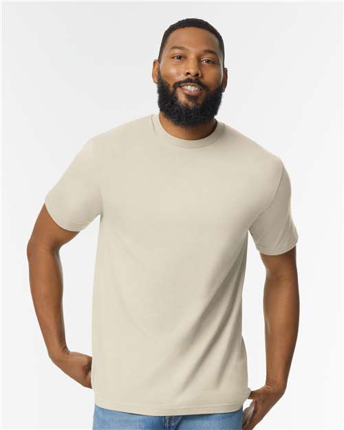 Men's SoftstyleÂ® Midweight T-Shirt - L
