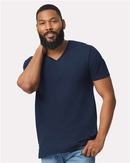 Men's SoftstyleÂ® V-Neck T-Shirt