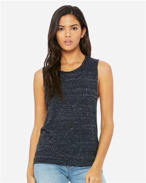 Women's Flowy Scoop Muscle Tank - L