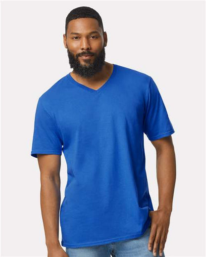 Men's SoftstyleÂ® V-Neck T-Shirt