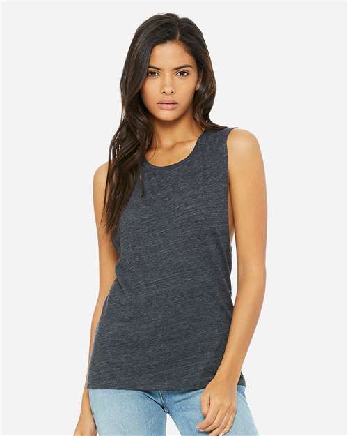 Women's Flowy Scoop Muscle Tank - L