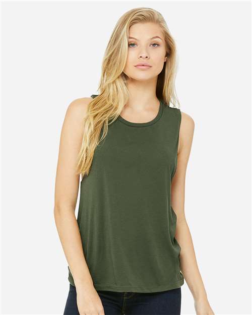 Women's Flowy Scoop Muscle Tank - L